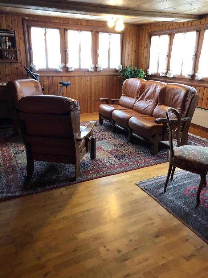 Haus Diezig Goms Екстериор снимка